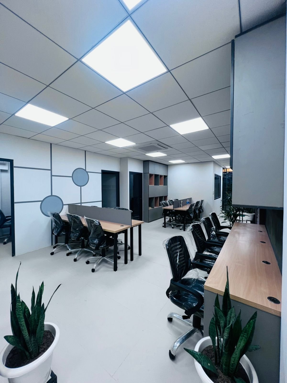 Modern Office Space 5